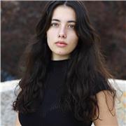 Madrelingua spagnola, laureata in statistica, offro lezioni di matematica e/o spagnolo (conversazione e di supporto allo studio)